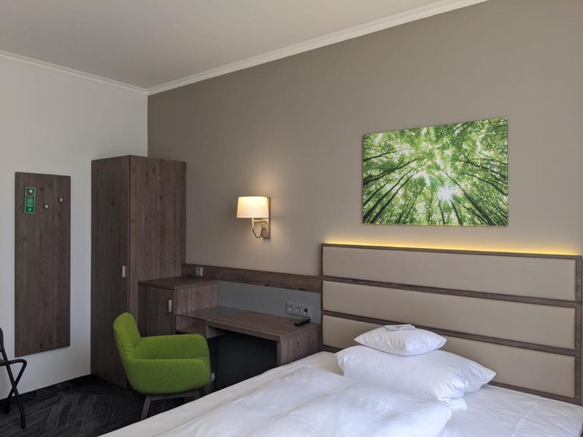 Parkhotel Am Taunus Oberursel  Exterior foto