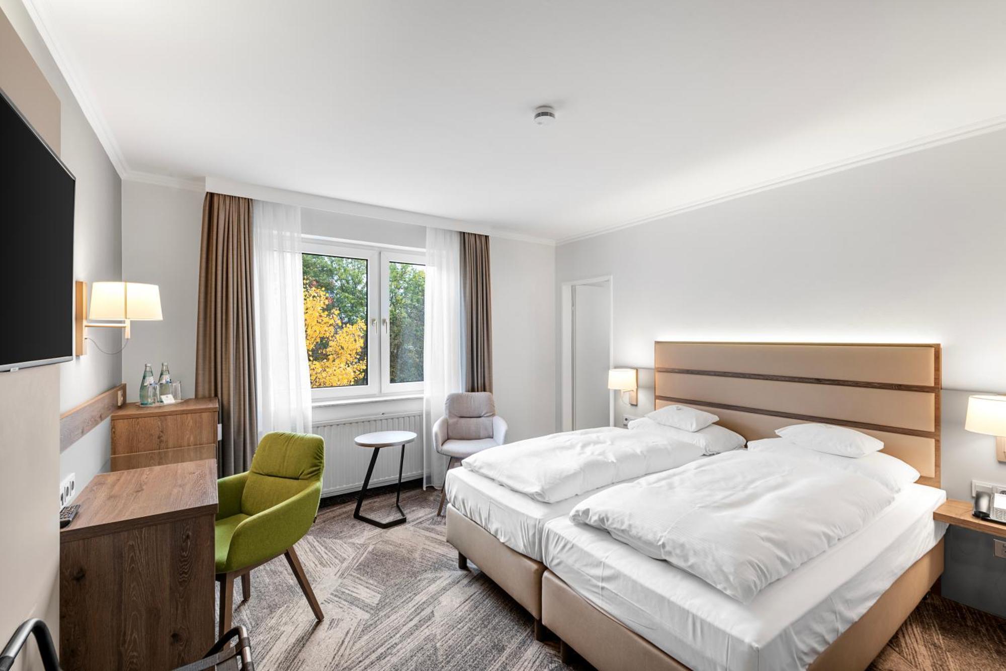 Parkhotel Am Taunus Oberursel  Exterior foto